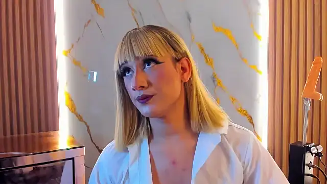 Marian_Cristal webcam