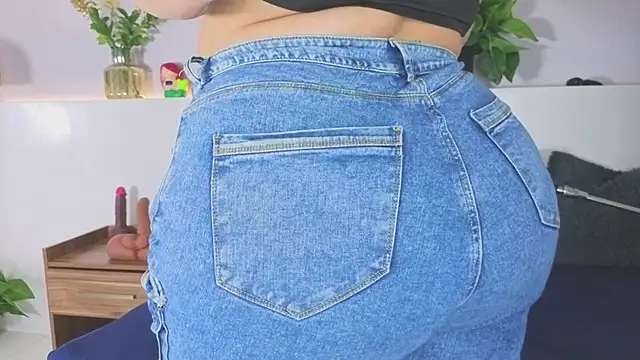 Scarlett_grey1 webcam