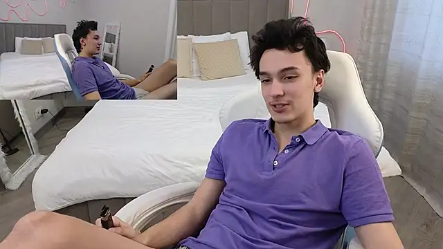 moonlinskinn (M twink) - take off my t-shirt