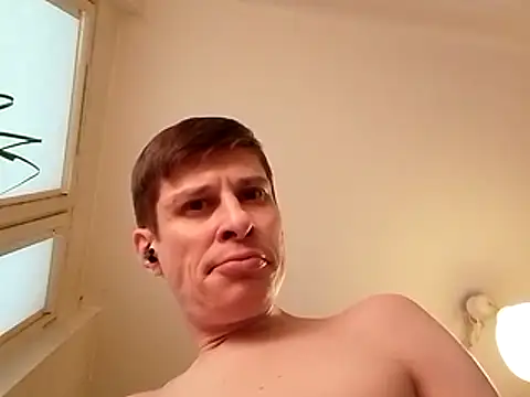 oioijajatjstrongkutasen - OioiJajaTJStrongKutasen's free webcam - UK Sex Cams