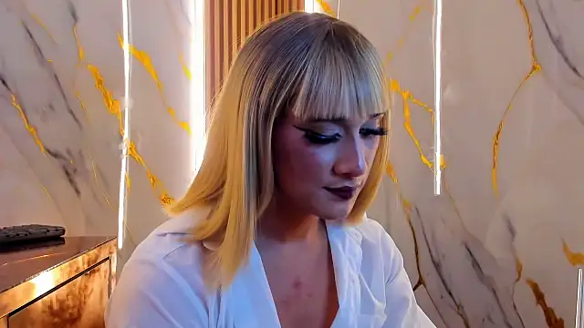 Marian_Cristal webcam