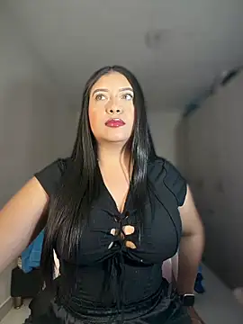 cami_ortiz__ webcam