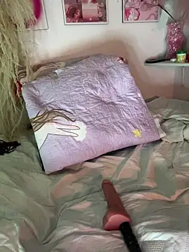 halana_squirts webcam