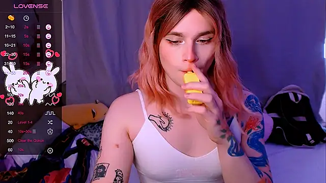 alice_hells - Alice_Hells's free webcam