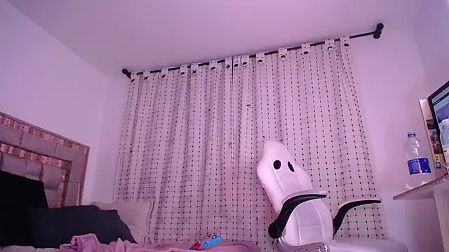 salomecastro_ webcam