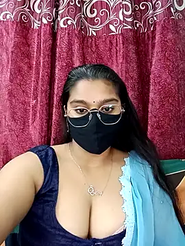 Webcam Model (Jasmine_jaaan)  is live.Free join now!