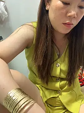 Baby-lovely69 webcam