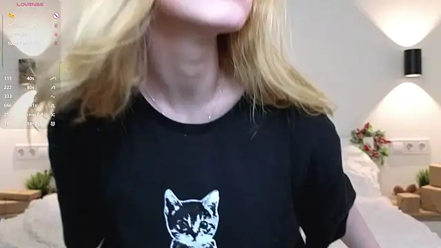 GhisllaineWestler webcam