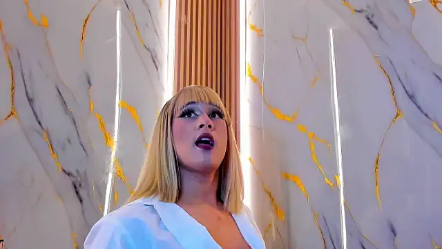 Marian_Cristal webcam