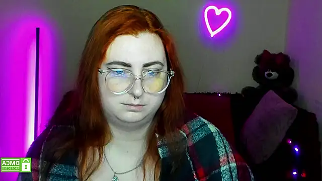 alicia_love00 (F young) - good mood in bad weather