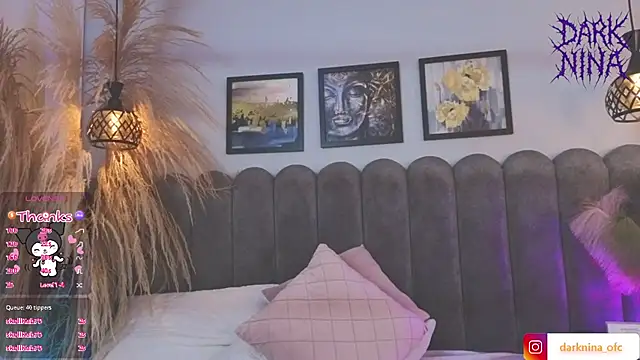 Dark_nina_ webcam