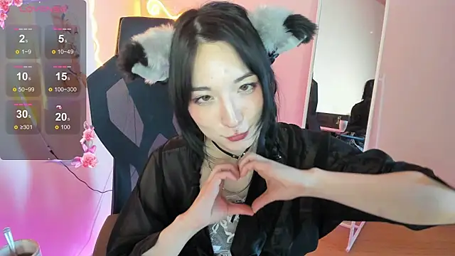 aliceeinwonderlanddd - AliceeinWonderlanddd's free webcam - UK Sex Cams