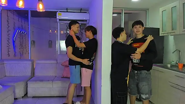 Houseofwarrios webcam