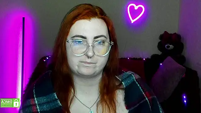 Alicia_love00 webcam