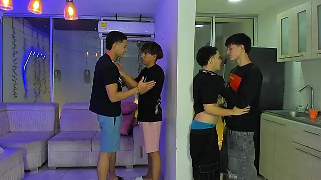 Houseofwarrios webcam