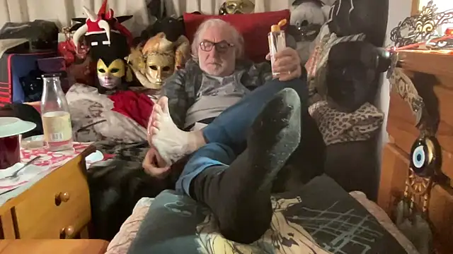 EroticVenetian webcam