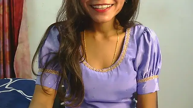 Aarti_misty71 webcam