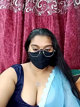 Webcam Model (Jasmine_jaaan)  is live.Free join now!