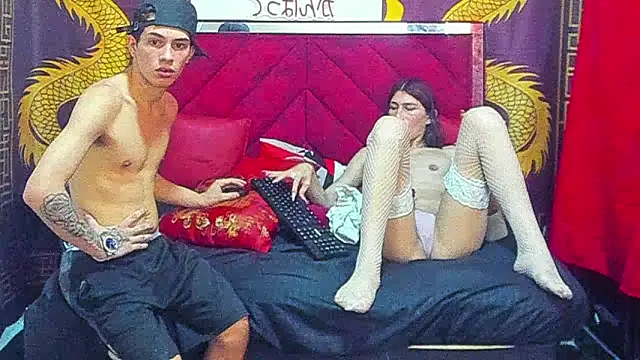 Pride_couple webcam