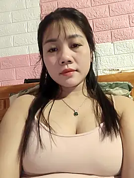 Ngocmai_lazdy webcam