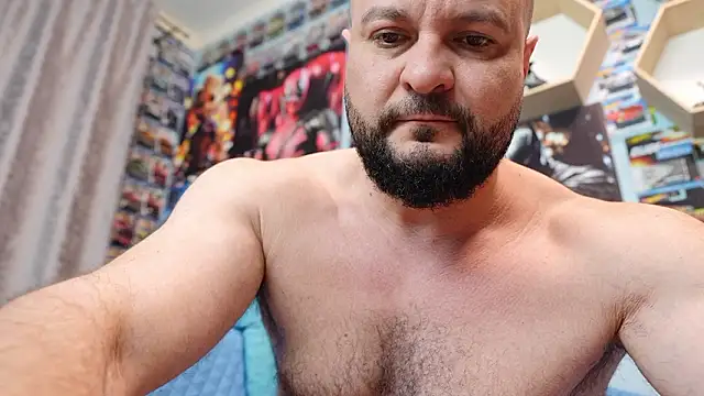 Muscle_Bear webcam
