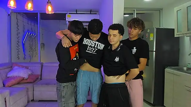 Houseofwarrios webcam