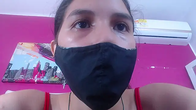 nextdoor_fantasy1 webcam