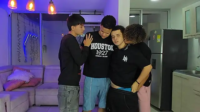 Houseofwarrios webcam