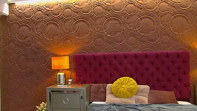 TaniaKaverina webcam