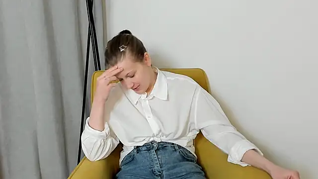 AprylSalisbury webcam