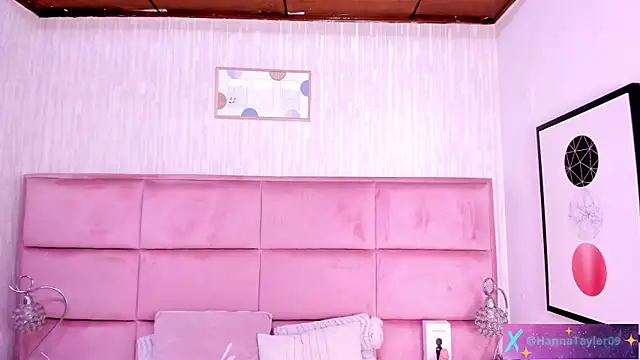 HannaTaylor webcam