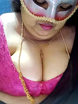 tamilthanushri webcam