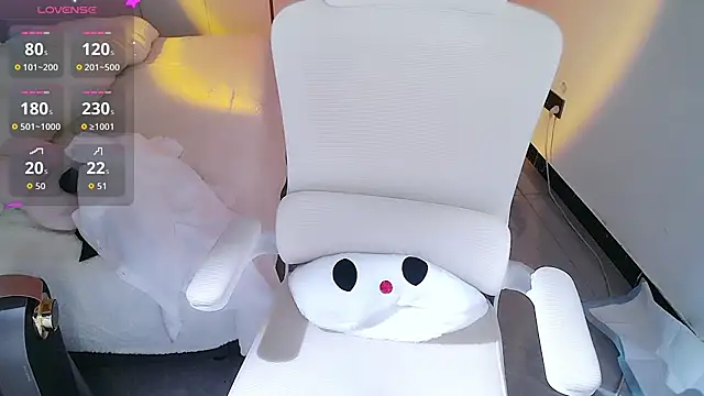 美女BeiBeiiiii在线直播