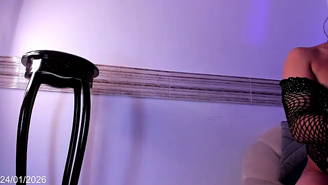 Sophi_Johnson webcam