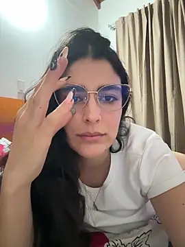 Webcam Model (_Niah_)  is live.Free join now!