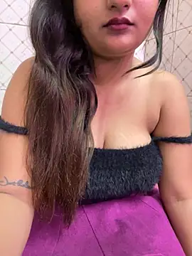 Curvy_Anaya webcam