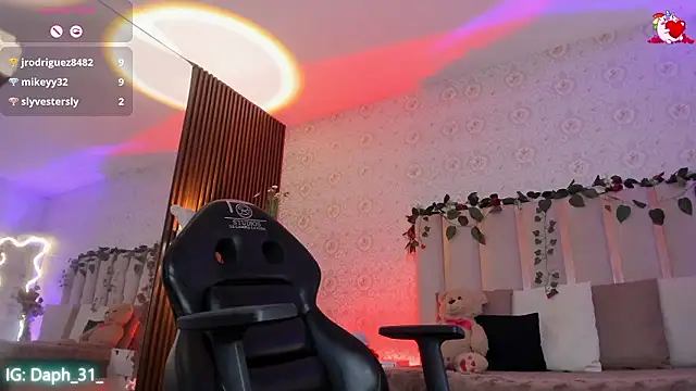 daphnne_tay - Daphnne_tay's free webcam