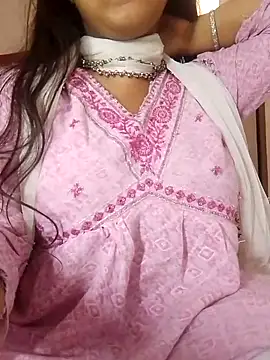 Webcam Model (Babe_Doll04)  is live.Free join now!