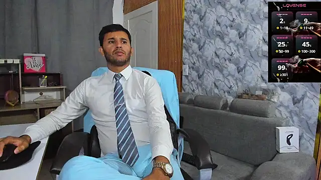 Hideintheoffice webcam