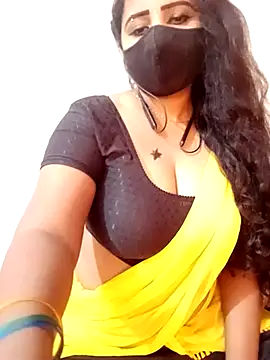 Webcam Model (tamil_Vennila)  is live.Free join now!