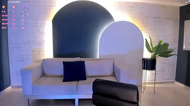 taralawrence - TaraLawrence's free webcam - UK Sex Cams