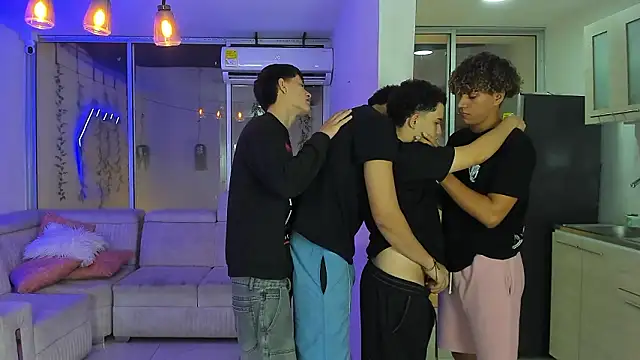 Houseofwarrios webcam