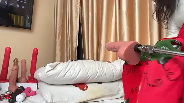 AudreySpanksFuck- webcam