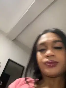 Mariia_Victoriia webcam