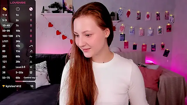 velvet_cherry_ webcam