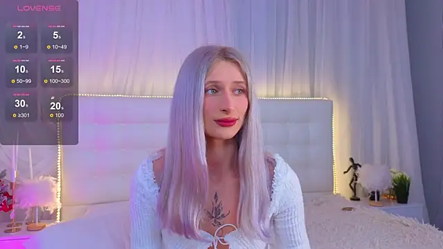 monica_leen - Monica_Leen's free webcam - UK Sex Cams