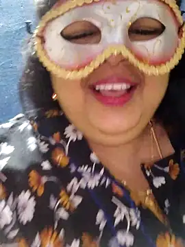 tamilthanushri webcam