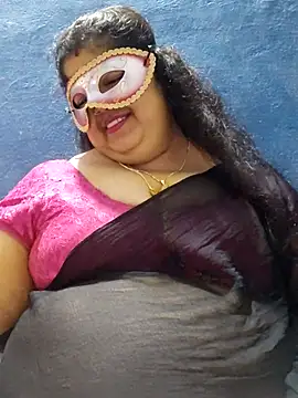 tamilthanushri webcam
