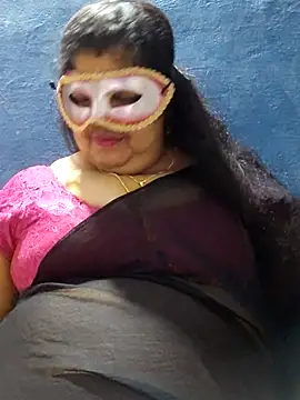 tamilthanushri webcam