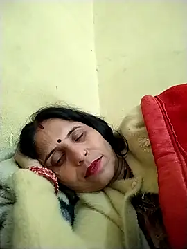 Webcam Model (Hot_liya54)  is live.Free join now!